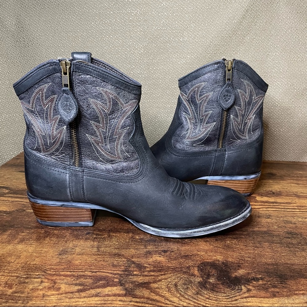 Ariat womens embroidered distressed side zip boots black size 11 B 10007965